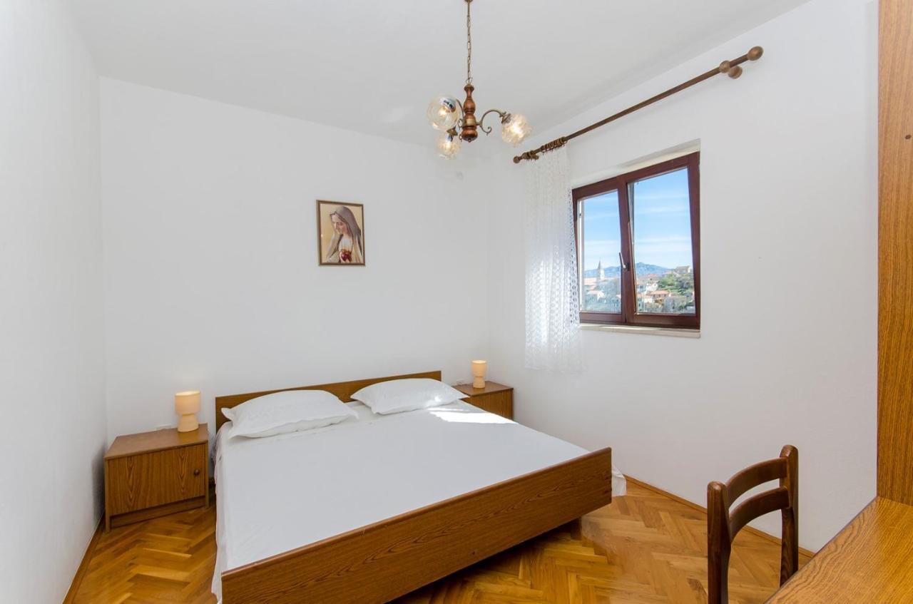 Apartments Goran Postira Extérieur photo