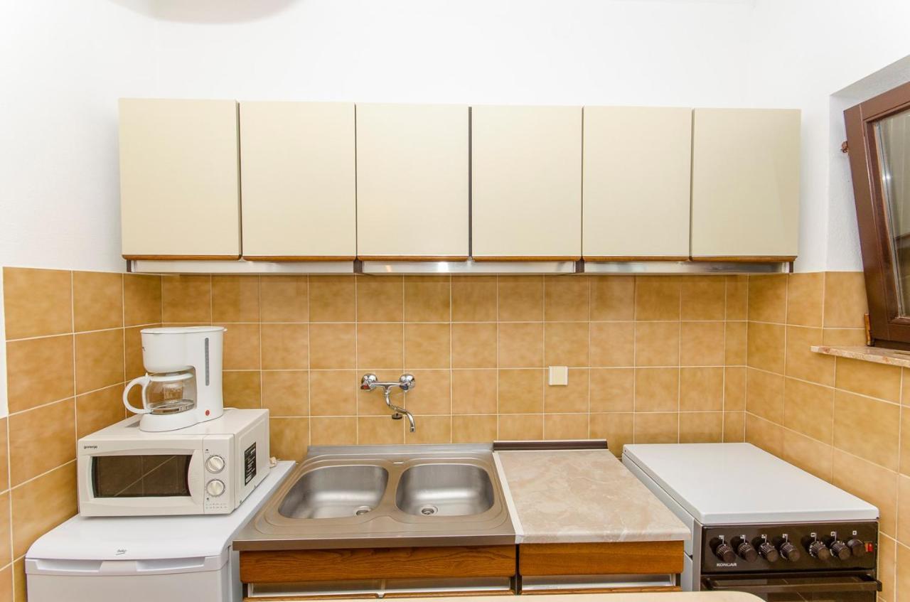 Apartments Goran Postira Extérieur photo